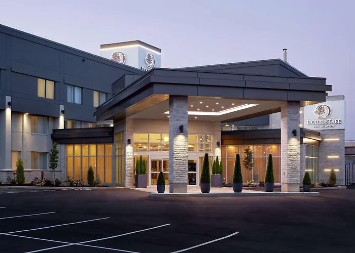 Doubletree By Hilton Montreal Airport Hotel